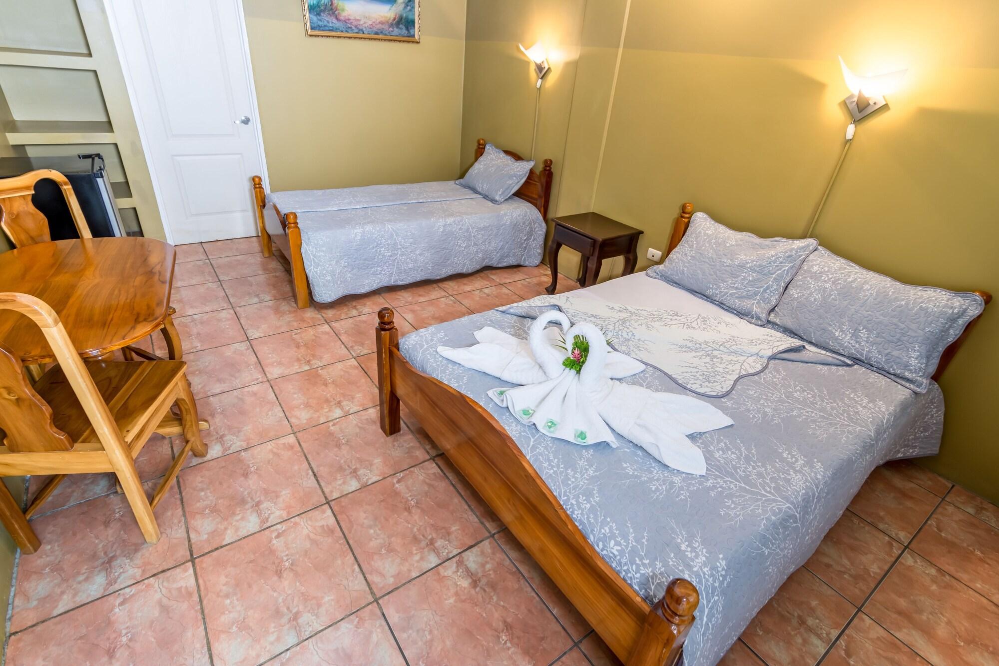 Hotel Le Priss Manuel Antonio Kültér fotó