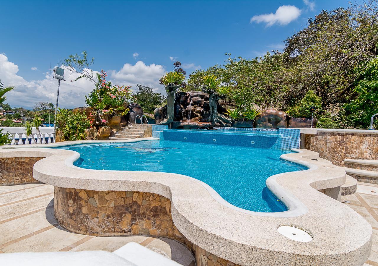 Hotel Le Priss Manuel Antonio Kültér fotó